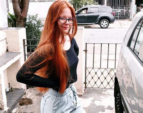 diovana konigsreuter|DiovanaKoni .